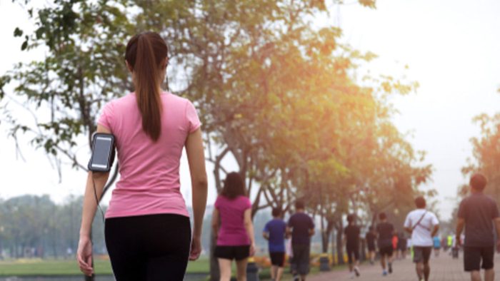 Manfaat Jalan Pagi bagi Kesehatan Mental dan Fisik