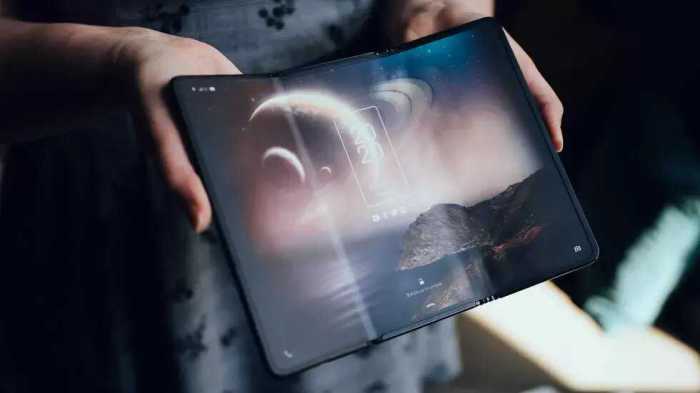 Teknologi Lipat Kini Hadir di Tablet Mini